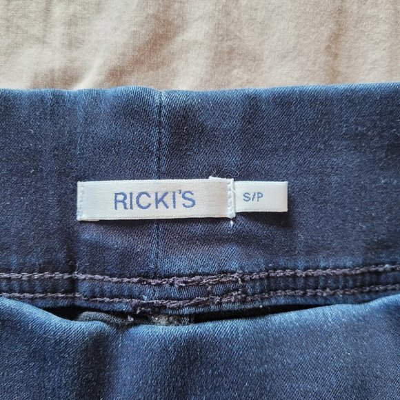 Small Ricki's Dark Wash Pull-On Jegging - Picture 7 of 7